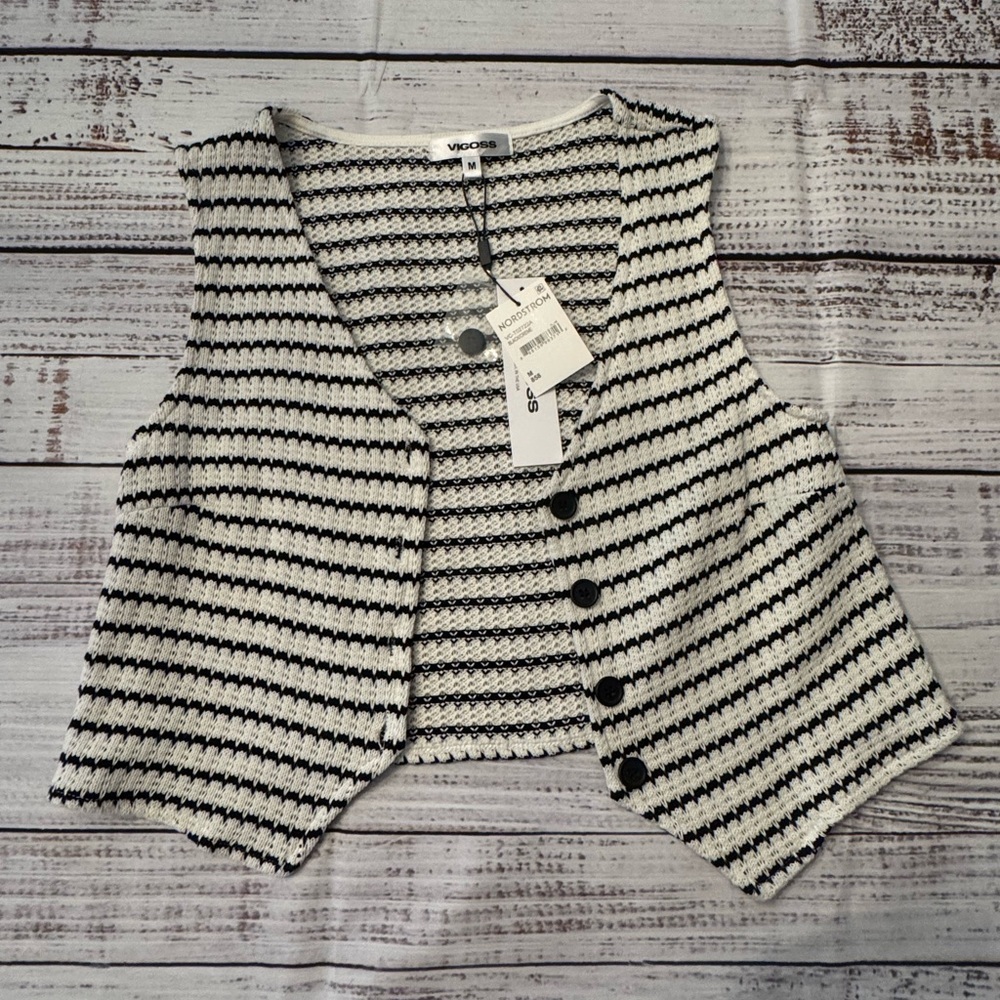 Vigoss Black and White Knit Vest